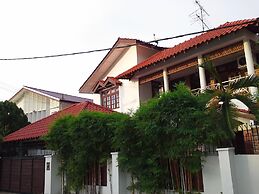 Baan Talay Homestay by the Beach