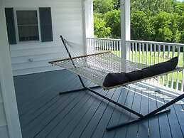 Locust Tree Bed and Breakfast LLC