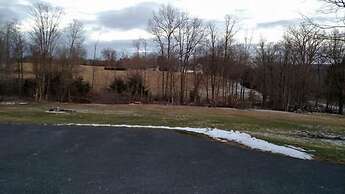 Locust Tree Bed and Breakfast LLC