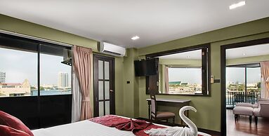 Baan Wanglang Riverside