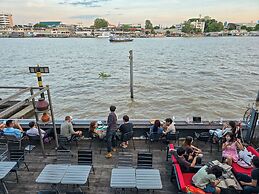 Baan Wanglang Riverside