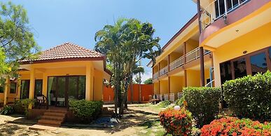 Pranmanee Beach Resort