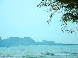 Pranmanee Beach Resort