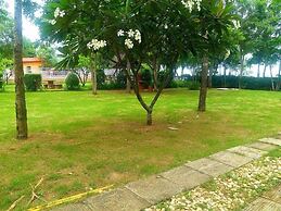 Pranmanee Beach Resort