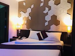 Paradiso Boutique Suites