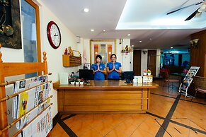 Thipurai Beach Hotel