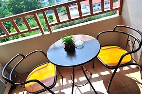 Thipurai Beach Hotel