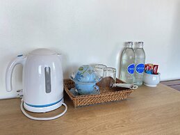 Thipurai Beach Hotel