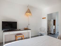 Parosland Hotel
