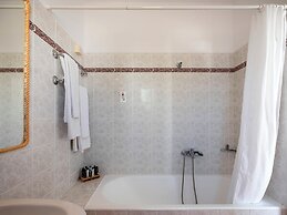 Parosland Hotel