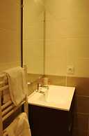 Adonis Aix-en-Provence