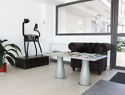 Adonis Aix-en-Provence