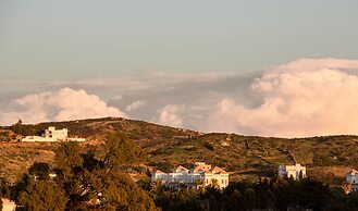 Mnar Castle Apartments