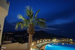 Family Belvedere Hotel