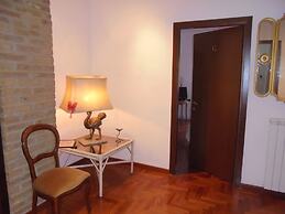 Max House Bed & Breakfast