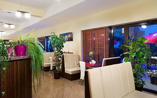 Versal apartHotel Airport Modlin