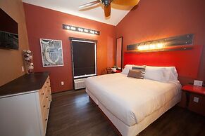Log Cabin Lodge & Suites