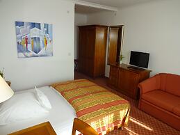 Gasthof Hotel Neuwirt