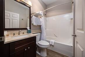 Sunrise Inn Villas and Suites