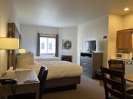 Sunrise Inn Villas and Suites