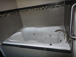 Sunrise Inn Villas and Suites