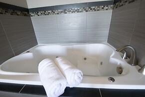 Sunrise Inn Villas and Suites