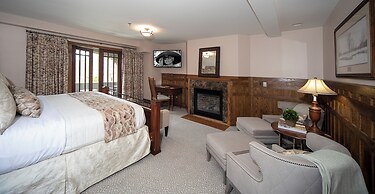 The Lodge at Chetola Resort