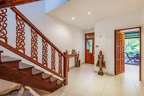 Kamala Beach Estate