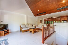Kamala Beach Estate