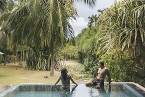 Uga Bay - Pasikuda