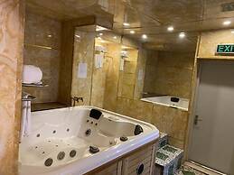 A25 Hotel - 23 Quan Thanh