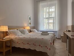 Boutique Aparthotel & Apartments