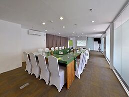 Whiz Hotel Pemuda Semarang