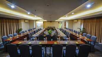 Whiz Hotel Pemuda Semarang