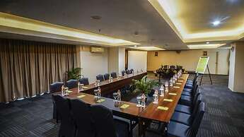 Whiz Hotel Pemuda Semarang