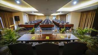 Whiz Hotel Pemuda Semarang