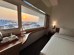 Whiz Hotel Pemuda Semarang