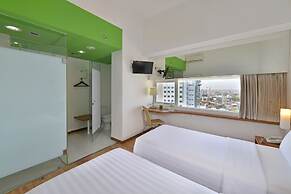 Whiz Hotel Pemuda Semarang