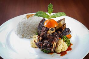 Cavinton Hotel Malioboro Yogyakarta by Tritama Hospitality