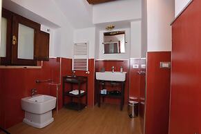 St. Peter' Six Rooms & Suites