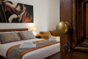 St. Peter' Six Rooms & Suites