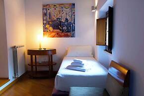 St. Peter' Six Rooms & Suites