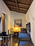 St. Peter' Six Rooms & Suites