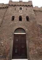 St. Peter' Six Rooms & Suites