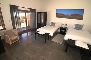 Solitaire Desert Farm