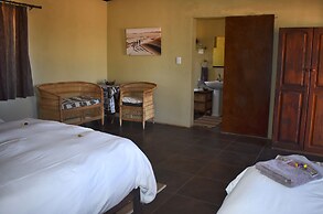 Solitaire Desert Farm