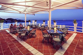 The Caleta Hotel Health, Beauty & Conference Centre