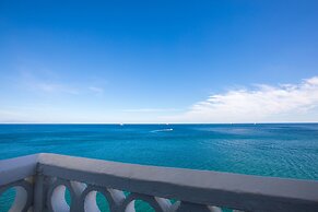 The Caleta Hotel Health, Beauty & Conference Centre