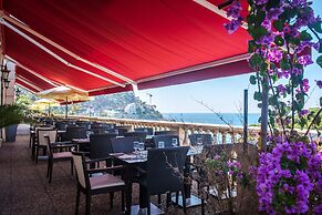 Le Saint Paul Hôtel