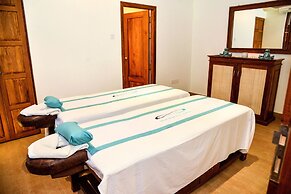 Goldi Sands Hotel
